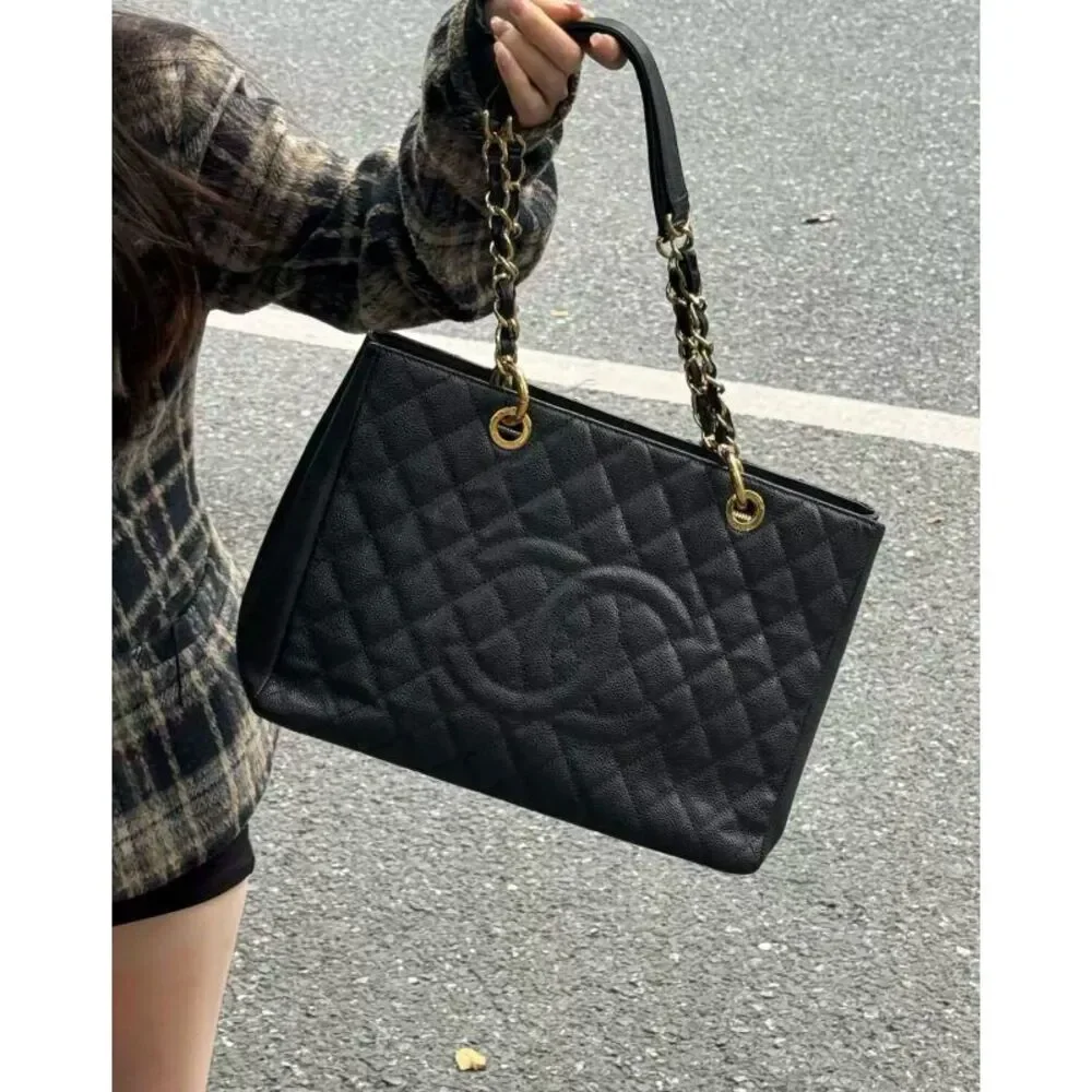 Chanel Women Pre-Loved Bag Very Good Condition